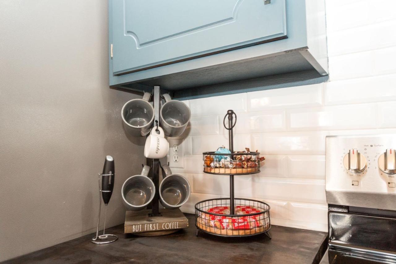 Once-In-A-Lifetime Coffee-Themed Stay For Up To 8 Clarksville Exterior photo