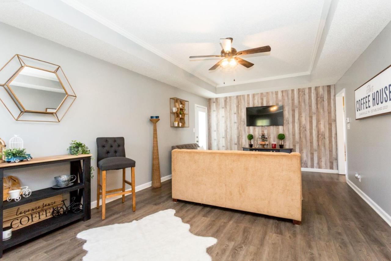 Once-In-A-Lifetime Coffee-Themed Stay For Up To 8 Clarksville Exterior photo